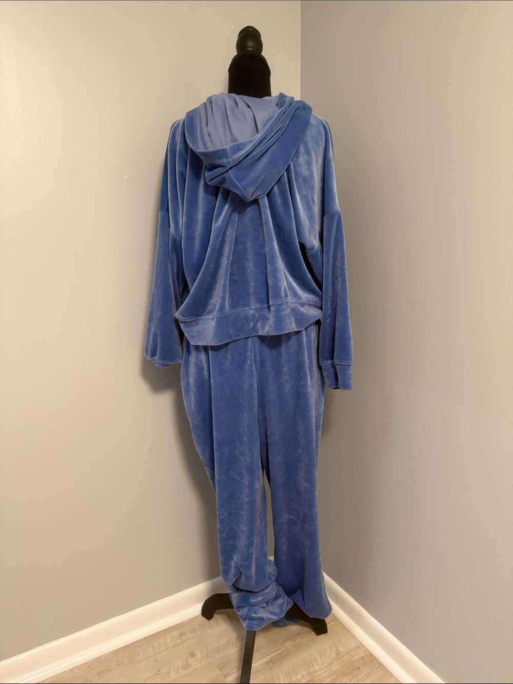 Blue Velvet Zip Hoodie & Wide Leg Pant Set - Picture 4 of 4